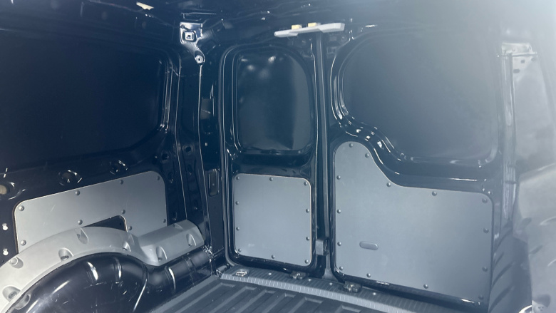 Ford Transit Connect 240 L2 Diesel 2.0 EcoBlue 122ps Limited Van Auto